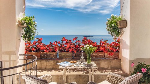 A historic villa in Positano A historic villa in Positano